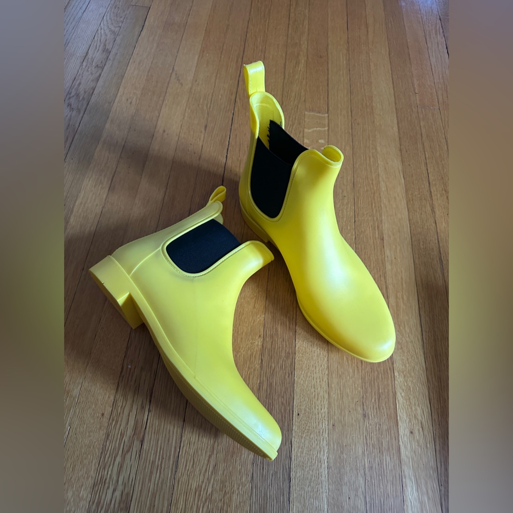 J.Crew Matte Chelsea Rainboots in Sun (yellow), Size 10, NIB